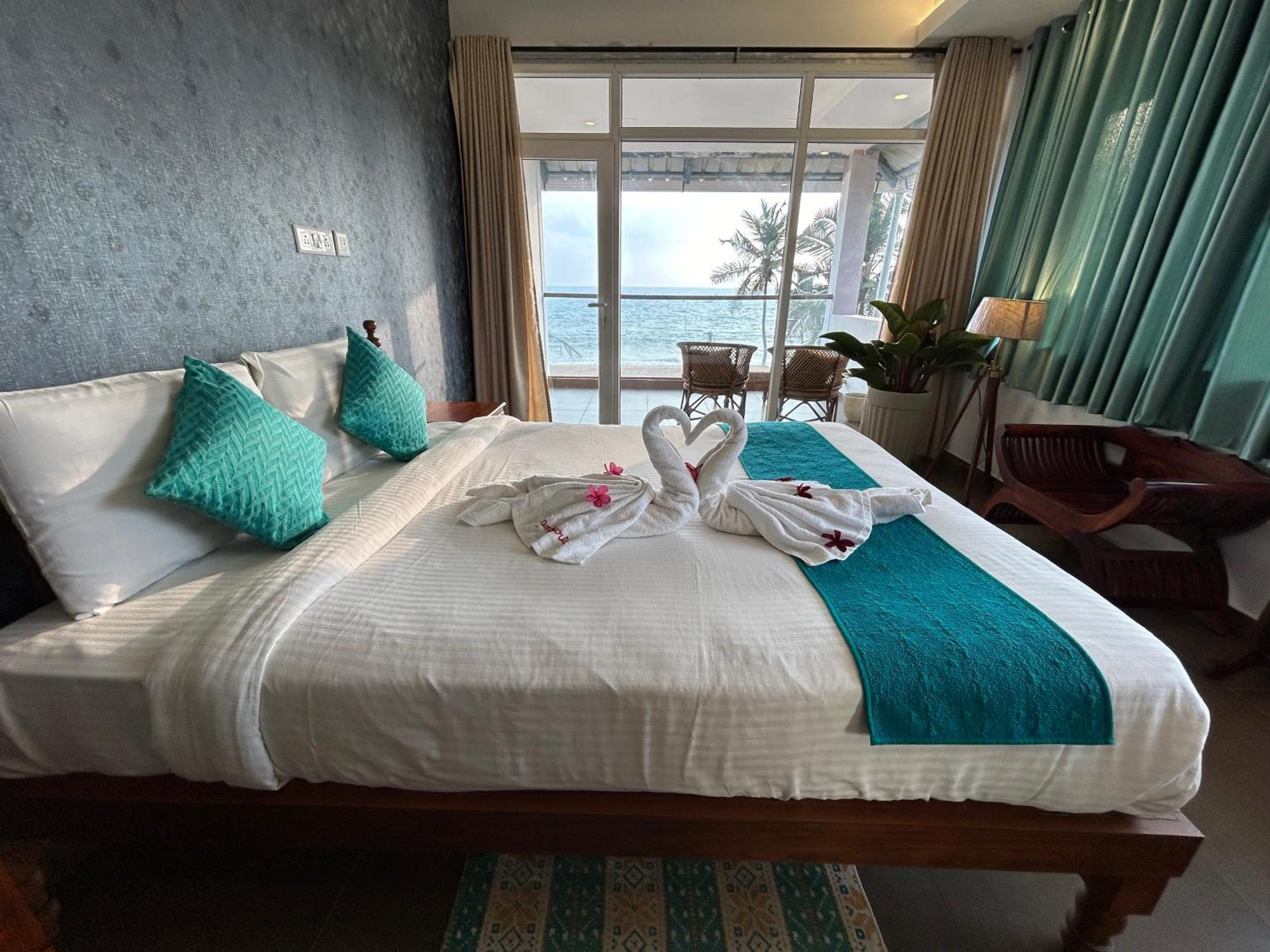 Santa Maria, Trivandrum - An Airport Boutique By The Sea Bed and Breakfast Thiruvananthapuram Εξωτερικό φωτογραφία